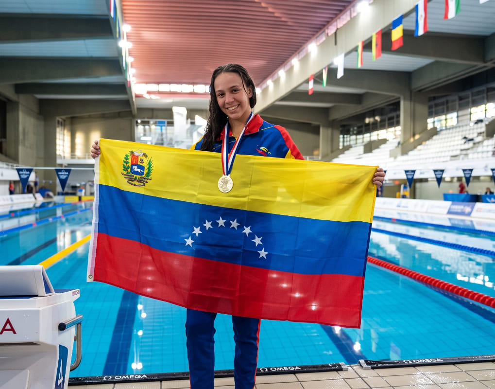 Mayerly Escalante Oro y Récord en Sudamericano Juvenil