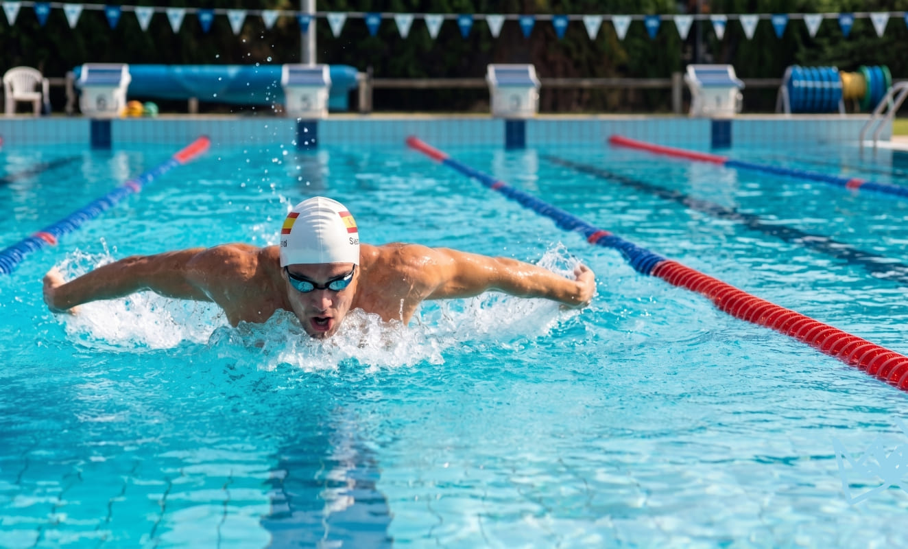 cual-es-el-estilo-de-natacion-con-el-que-quemas-mas-calorias